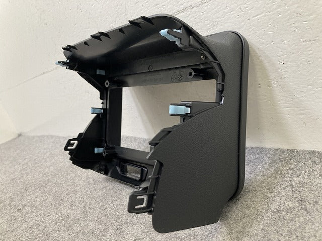 新車取り外し!N-BOX/NBOX Nボックス JF5/JF6 純正 8インチナビ パネル オーディオカバー AVパネル 77250-32R-00 素地 ホンダ(151084)