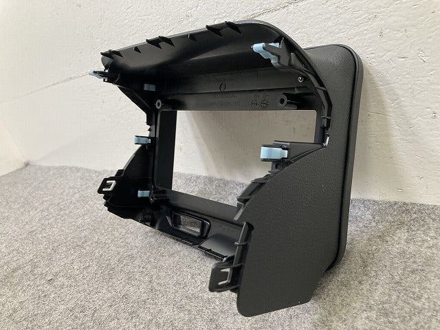 新車取り外し!N-BOX/NBOX Nボックス JF5/JF6 純正 8インチナビ パネル オーディオカバー AVパネル 77250-32R-00 素地 ホンダ(151085)