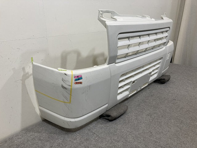 キャリイ トラック DA65T 純正 フロント バンパー Fバンパー 71711-83J0 白素地 スズキ(151117)