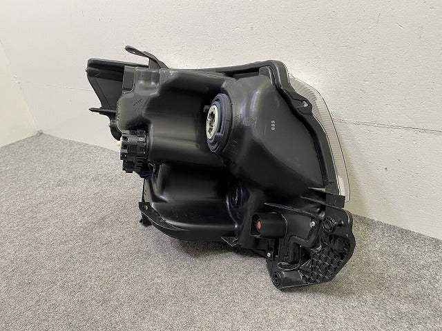 タント カスタム LA600S/LA610S 純正 後期 左 ヘッドライト/ランプ LED レベライザー 刻印XZ LH KOITO 100-51392 81185-B2070(151125)