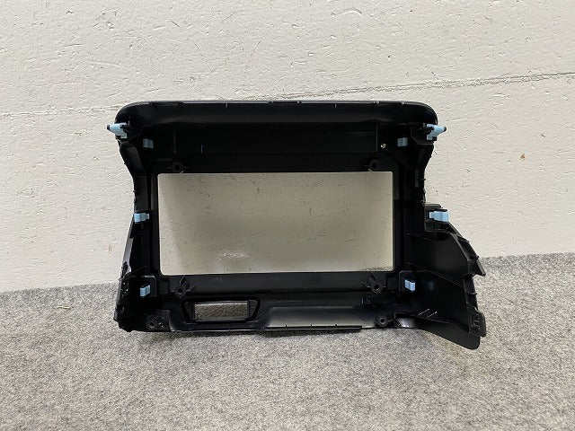 新車取り外し!N-BOX/NBOX Nボックス JF5/JF6 純正 8インチナビ パネル オーディオカバー AVパネル 77250-32R-00 素地 ホンダ(151129)