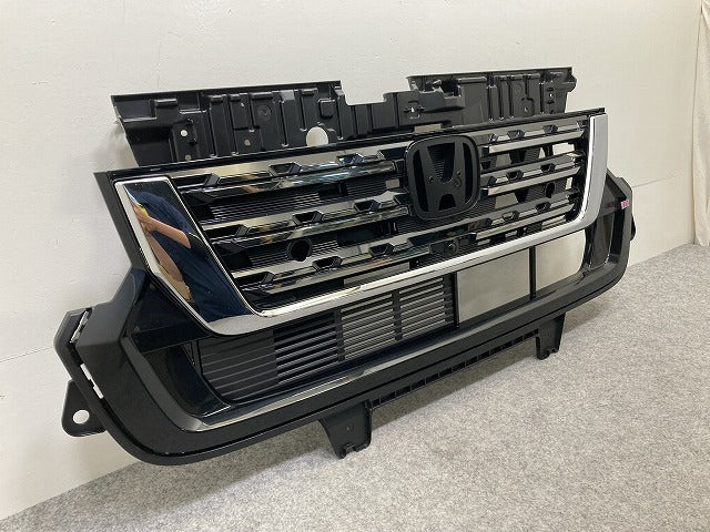 新車取り外し!N-BOX/NBOX Nボックス カスタム/JF5/JF6 純正 フロント グリル/ラジエーターグリル 08F21-32R-0M-05 ブラック ホンダ(151134)