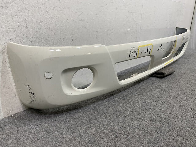 ダイナ/トヨエース/デュトロ 8代目/U600/C600系/標準 1.5t2t 純正 フロント バンパー 52111- ホワイト 058 トヨタ(151156)