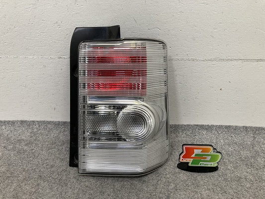 ムーヴ コンテ カスタム L575S/L585S 純正 右 テールランプ/ライト/レンズ ハロゲン RH TOKAIDENSO 20509 81551-B2160 ダイハツ(151180)