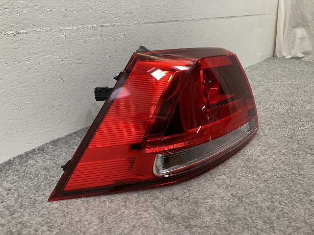 新品!ゴルフ7/GOLF VII AUCJZ 純正 左 テールランプ/ライト/レンズ ハロゲン VALEO 5G0 945 095 M 5G0945095M フォルクスワーゲン(151187)
