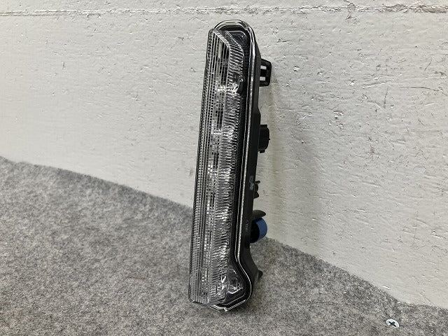 ライズ/ロッキー A200S/A210S/A200A/A210A/A202A 純正 左 フォグランプ/フォグライト LED 刻印B TOKAIDENSO 22605 トヨタ(151211)