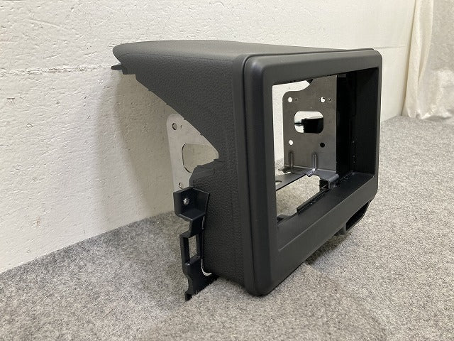 新車取り外し!N-BOX/NBOX Nボックス JF3/JF4 純正 オーディオパネル AVパネル センターパネル オーデオカバー ステー付 T82 素地(151219)