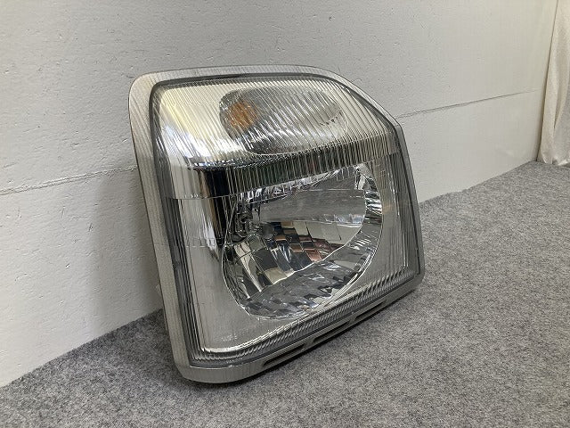 ミニキャブ/タウンボックス U61V U62V/U61T U62T/U61W U62W 純正 右 ヘッドライト/ランプ ハロゲン AFS無 STANLEY R7562 三菱(151232)