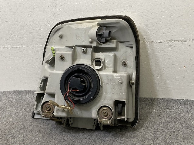 ミニキャブ/タウンボックス U61V U62V/U61T U62T/U61W U62W 純正 右 ヘッドライト/ランプ ハロゲン AFS無 STANLEY R7562 三菱(151232)