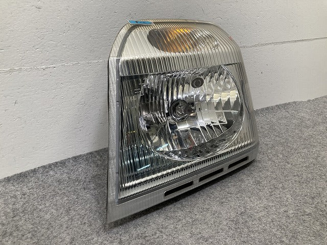 ミニキャブ/タウンボックス U61V U62V/U61T U62T/U61W U62W 純正 左 ヘッドライト/ランプ ハロゲン LH STANLEY R7562 三菱(151233)
