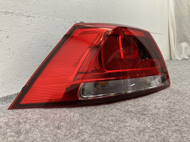 新品!ゴルフ7/GOLFⅦ AUCJZ 純正 左 テールランプ/ライト/レンズ LED LH 5G0 945 095 M 5G0945095M フォルクスワーゲン(151257)