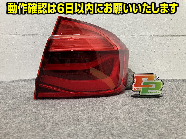 新品!3シリーズ F30  純正 右 テールランプ/ライト/レンズ LED RH 2SD 012 147 BMW(151271)