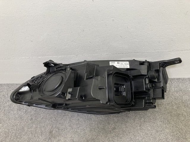 新品!V40 MB系/MD系 純正 右 ヘッドライト/ランプ LED AFS無 RH 32228482 31677033 ボルボ(151273)