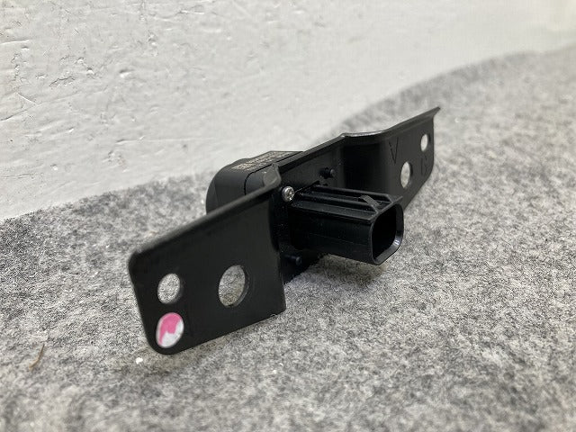 アクア/AQUA MXPK10/MXPK11/MXPK15/MXPK16 純正 フロントテレビジョンカメラ パノラマビューモニター 86790-52401 トヨタ(151290)