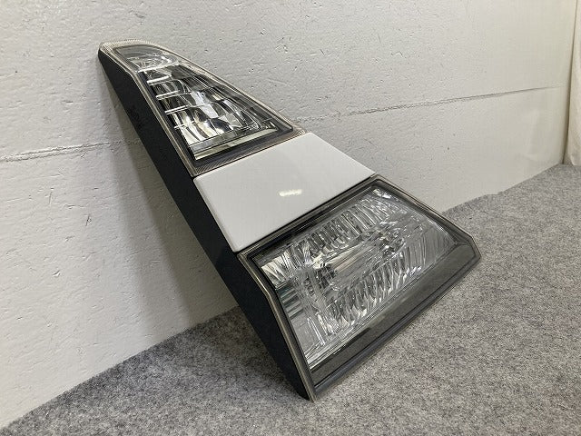 ヴェルファイア 20系/ANH20W/GGH20W/ANH25W/GGH25W 純正 左 テールランプ/ライト LED レベライザー AFS無 刻印5 KOITO 58-35(151299)