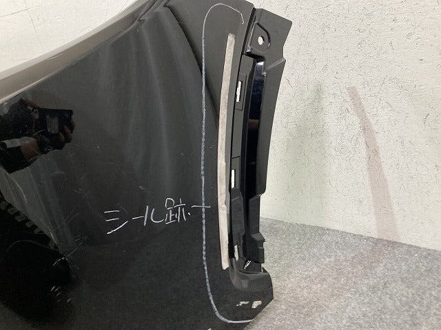カローラ クロス ZSG10/ZVG11/ZVG15/ZVG13/ZVG16 純正 前期 フロント バンパー Fバンパー 52119-16580 ブラック トヨタ(151313)