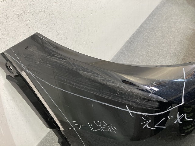 カローラ クロス ZSG10/ZVG11/ZVG15/ZVG13/ZVG16 純正 前期 フロント バンパー Fバンパー 52119-16580 ブラック トヨタ(151313)