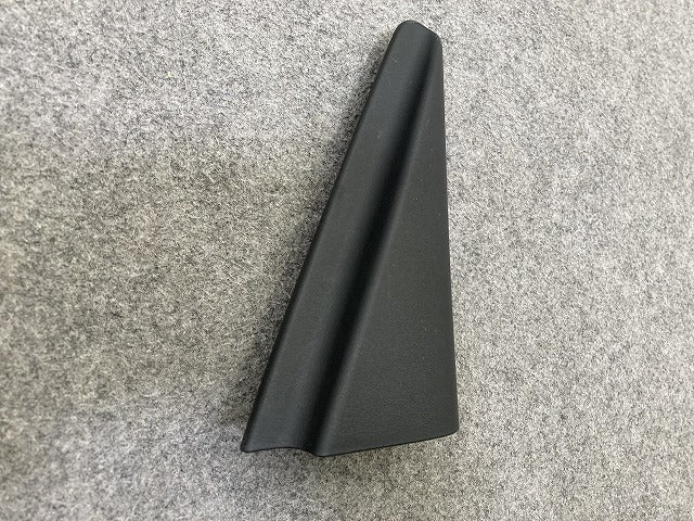 スペーシア カスタム MK53S 純正 右 フロント ドア内張り/トリム 84751-79R0 素地 スズキ(151329)