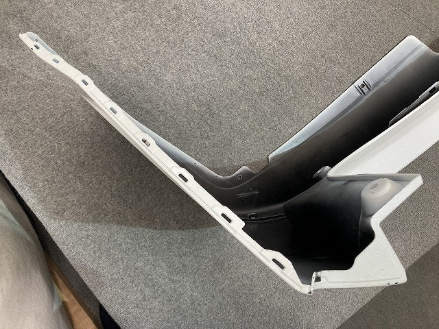 ステップワゴン RP6/RP7 e:HEV/RP8 純正 リア バンパー ガーニッシュ付 71501-3T0-J000 プラチナホワイトパール NH609P ホンダ(151339)