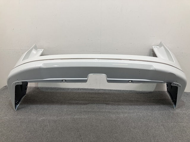 ステップワゴン RP6/RP7 e:HEV/RP8 純正 リア バンパー ガーニッシュ付 71501-3T0-J000 プラチナホワイトパール NH609P ホンダ(151339)