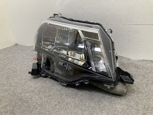ルーミー M900A/M910A 純正 後期 右 ヘッドライト/ランプ LED レベライザー 刻印N4 RH STANLEY W6249 トヨタ(151354)