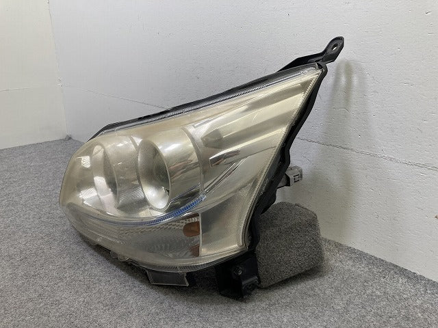 ムーヴ カスタム LA100S/LA110S 純正 前期 左 ヘッドライト/ランプ キセノン HID レベライザー バラスト KOITO 100-51060 ダイハツ(151359)