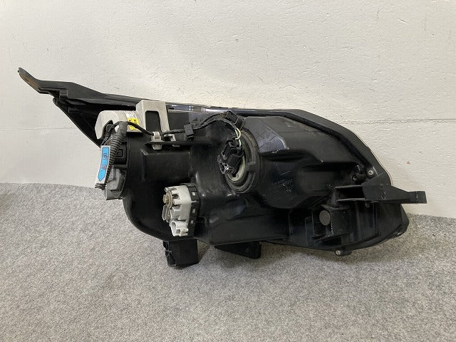 ムーヴ カスタム LA100S/LA110S 純正 前期 左 ヘッドライト/ランプ キセノン HID レベライザー バラスト KOITO 100-51060 ダイハツ(151359)
