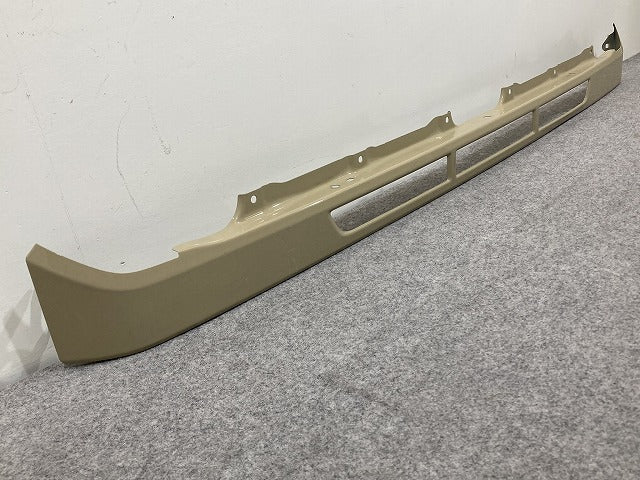 ランドクルーザー/ランクル 70系 GDJ76W 再再販 純正 フロント パネル グリル下パネル ガーニッシュ ベージュ 4E9 トヨタ(151362)
