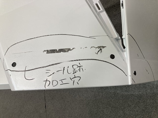 セレナ ハイウェイスター C28/GC28/GFC28 純正 後期 フロント バンパー 62022 7DM0H プリズムホワイト QBE 日産(151394)