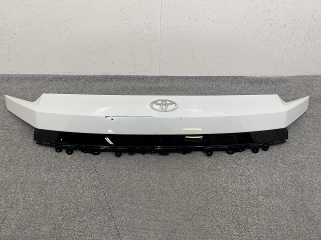 RAV4 ラブ4 60系/AXAN64 純正 フロント バンパー ガーニッシュ付 スポイラー付 52119-42E00/10/20/30/40/50/60/70 ホワイト 089(151410)