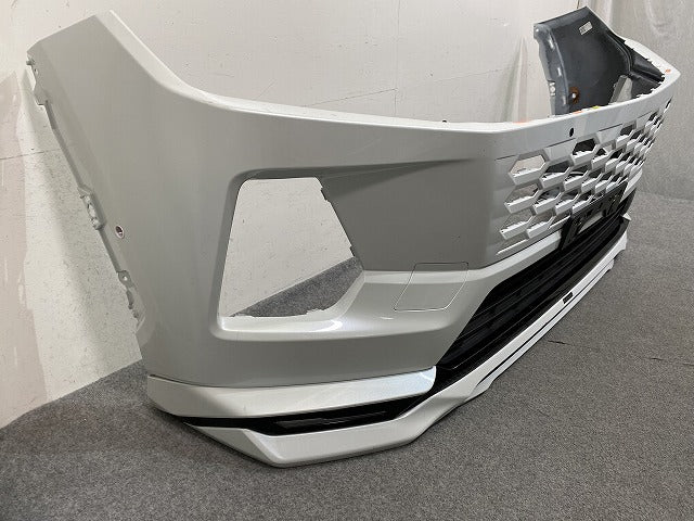 RAV4 ラブ4 60系/AXAN64 純正 フロント バンパー ガーニッシュ付 スポイラー付 52119-42E00/10/20/30/40/50/60/70 ホワイト 089(151410)