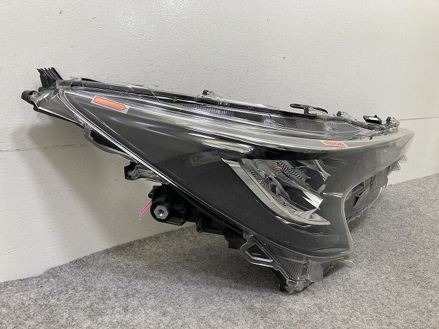 カローラ ツーリング 210系/NRE210W/ZRE212W/MZEA17W/MZEA12W 純正 右 ヘッドライト/ランプ LED 刻印U RH KOITO 12-633 トヨタ(151414)