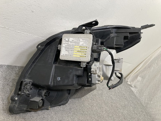 ワゴンR MH23S 純正 右 ヘッドライト/ランプ レベライザー バラストキセノン HID AFS付 刻印B RH KOITO 100-59193 スズキ(151417)