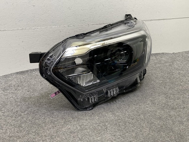 ジャンク!ルークス B44A/B47A 純正 後期 左 ヘッドライト/ランプ レベライザーLED LH KOITO 100-237A6 日産(151440)