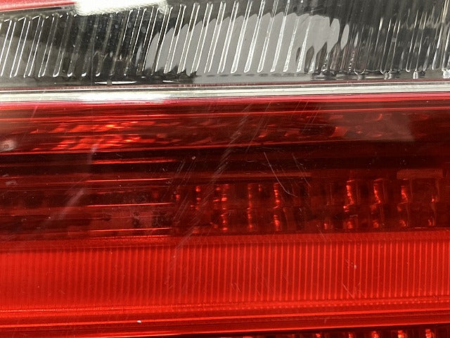 3シリーズ F30/F31 純正 前期 右 テールランプ/ライト/レンズ ハロゲン RH MOBIS 7259916-10 BMW(151444)