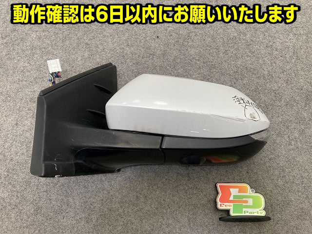 ヤリス KSP210/MXPA10/MXPA15/MXPH10/MXPH15 純正 左 ドアミラー 12線 ウインカーカメラ付 ICHIKOH 8343/52-287 ホワイト 089(151497)