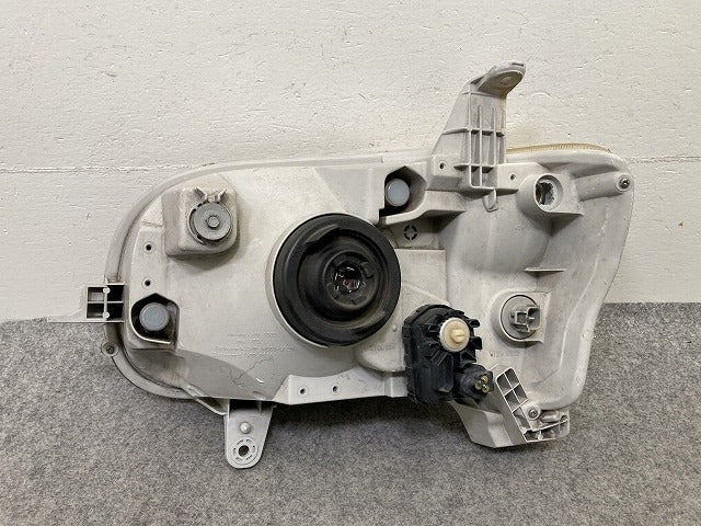 タント L375S/L385S 純正 右 ヘッドライト/ランプ ハロゲン レベライザー RH KOITO 100-51945 ダイハツ(151498)