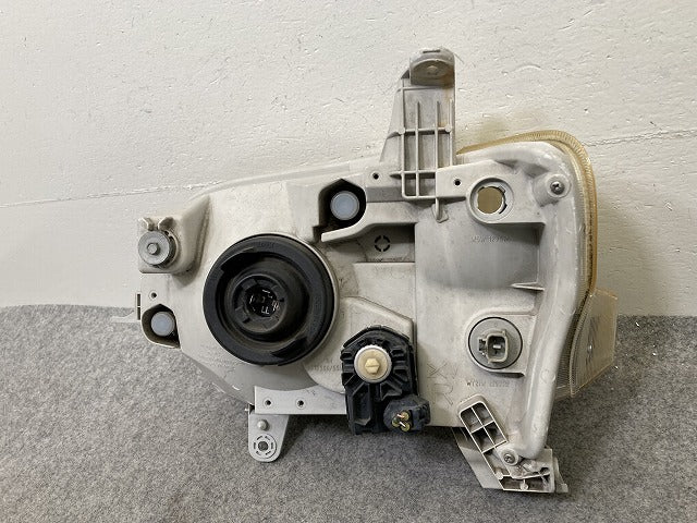 タント L375S/L385S 純正 右 ヘッドライト/ランプ ハロゲン レベライザー RH KOITO 100-51945 ダイハツ(151498)