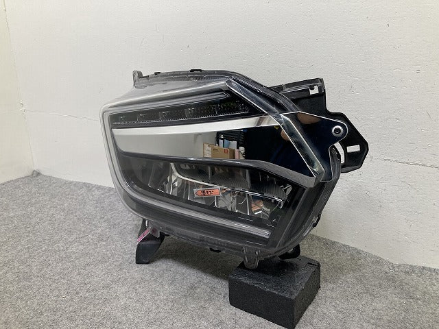 N-BOX/NBOX Nボックス カスタム/JF3/JF4 純正 右 ヘッドライト/ランプ レベライザーLED 刻印J RH STANLEY W3106 メッキ ホンダ(151505)