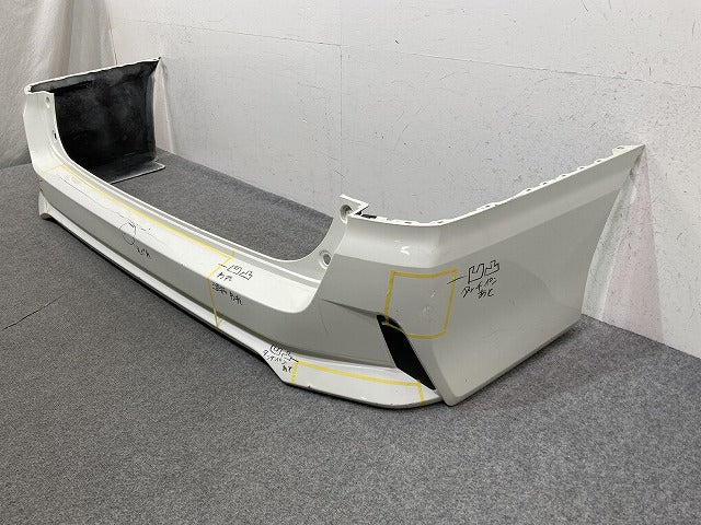 セレナ ハイウェイスター C27/GFC27/GFNC27/GC27/GNC27 純正 前期 リア バンパー Rバンパー 85022 5TF0H ホワイトパール QAB 日産(151512)