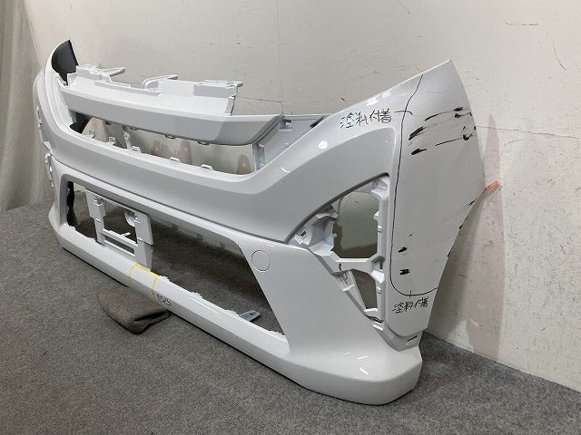 ムーヴ LA850S LA860S 純正 フロント バンパー Fバンパー 52119-B2G60 シャイニングホワイトパール W25 ダイハツ(151516)