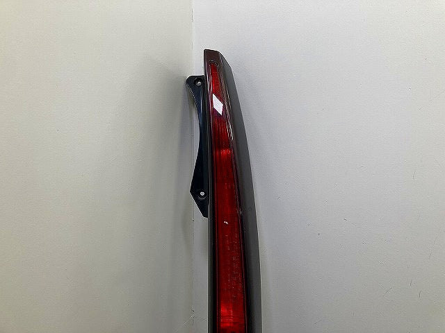 ムーヴ カスタム L175S/L185S 純正 前期 右 テールランプ/ライト/レンズ ハロゲン RH ICHIKOH D050 ダイハツ(151536)