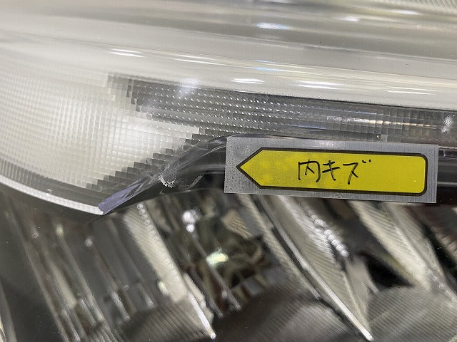 ライズ A200A/A210A/A201A/A202A 純正 右 ヘッドライト/ランプ LED レベライザー RH ICHIKOH 1991 トヨタ(151557)