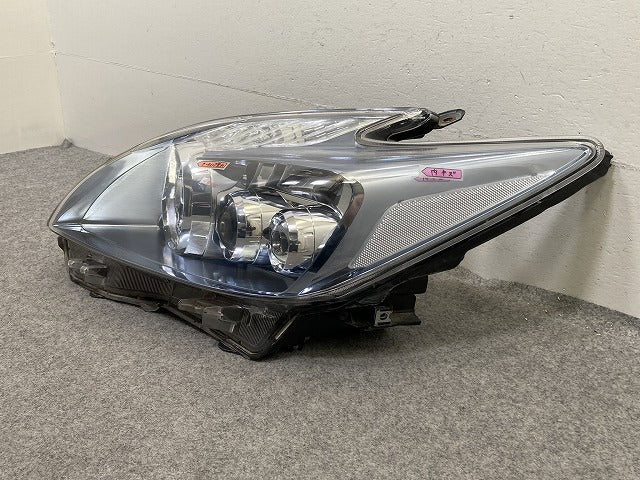 プリウス 30系/ZVW30 純正 前期 左 ヘッドライト/ランプ LED レベライザー 刻印二 KOITO 47-30 トヨタ(151558)