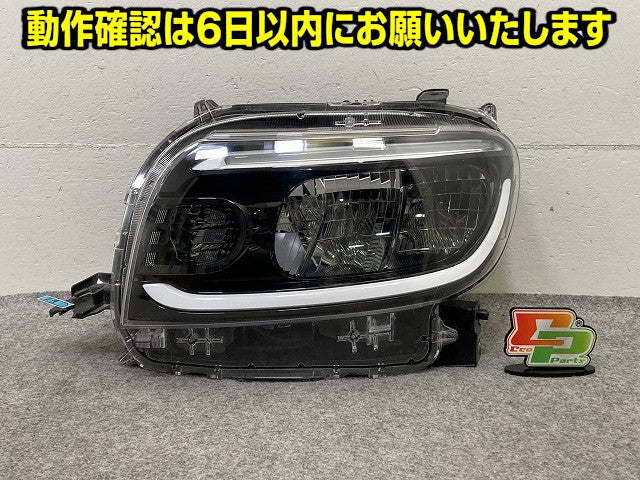タント LA650S/LA660S 純正 左 ヘッドライト/ランプ LED レベライザー 刻印01 KOITO 100-69074 ダイハツ(151559)
