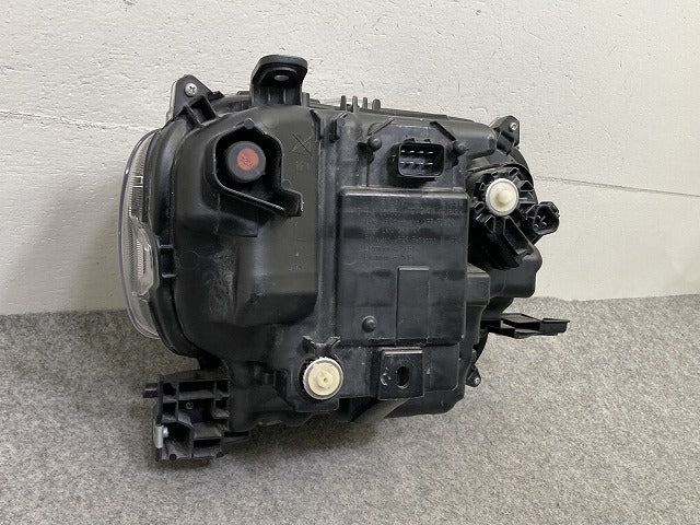 タント LA650S/LA660S 純正 左 ヘッドライト/ランプ LED レベライザー 刻印01 KOITO 100-69074 ダイハツ(151559)