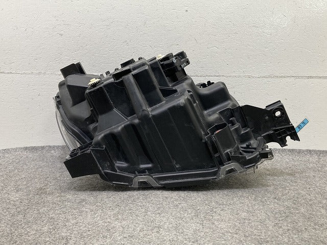 タント LA650S/LA660S 純正 左 ヘッドライト/ランプ LED レベライザー 刻印01 KOITO 100-69074 ダイハツ(151559)