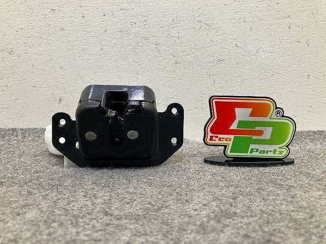 ヴォクシー VOXY 80系 ZRR80W/ZRR85W ZRR80G/ZRR85G 純正 リア ゲート ラッチ テールゲート トヨタ(151562)