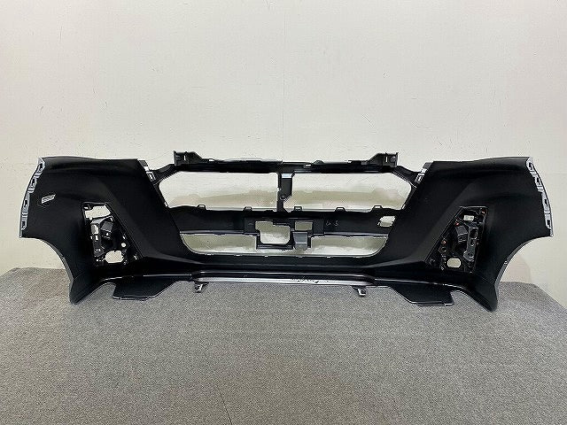 ルーミー/カスタム M900A/M910A 純正 フロント バンパー ソナー付 52119-B1450 ブライトシルバーメタリック S28 トヨタ(151573)