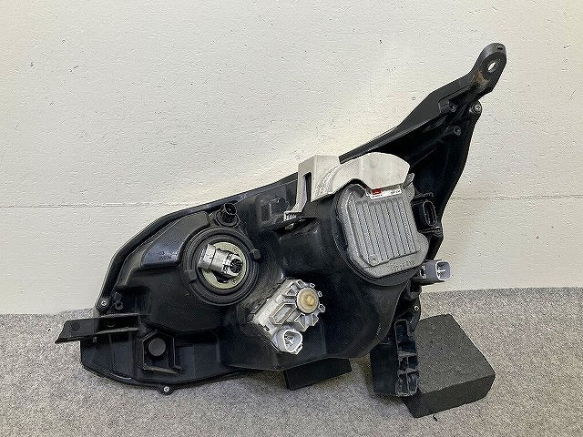 ムーヴ カスタム LA100S/LA110S 純正 前期 右 ヘッドライト/ランプ キセノン HID バラスト レベライザー AFS無 RH KOITO 100-51060(151585)
